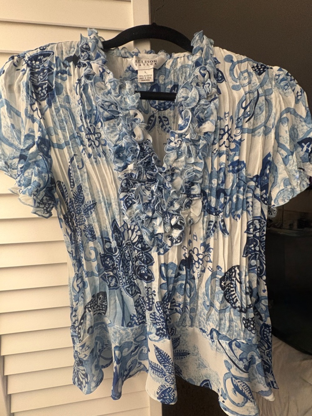 Allison Taylor Blue Floral Ruffle V-Neck Women's Top